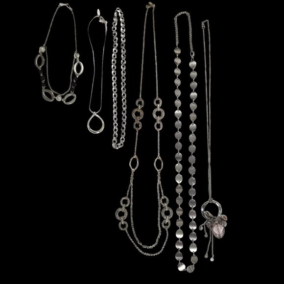 Shiny Necklace Bundle Silver Tone Circles & Ovals 5 1/2 Pieces Choker to Rope - Picture 9 of 12